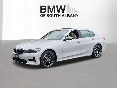 Certified 2022 BMW 330i xDrive Sedan w/ Premium Package 2 image 6