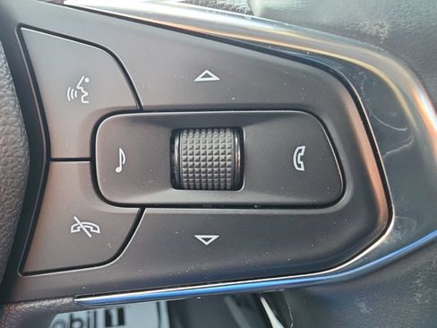 Certified 2025 Chevrolet Trax ACTIV w/ Driver Confidence Package FWD image 11
