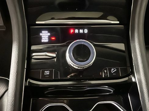 Used 2023 Jeep Grand Cherokee 4WD 4xe w/ Luxury Tech Group II image 25
