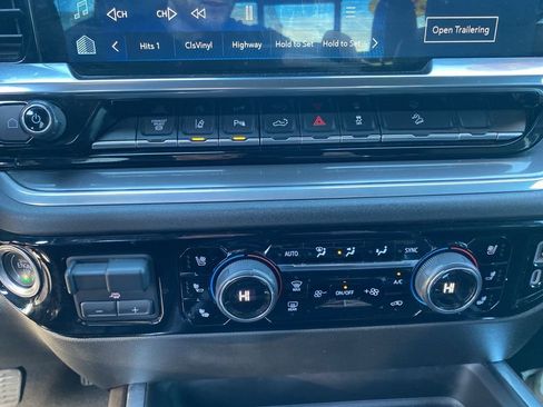 Used 2024 Chevrolet Silverado 2500 High Country w/ High Country Premium Package image 20