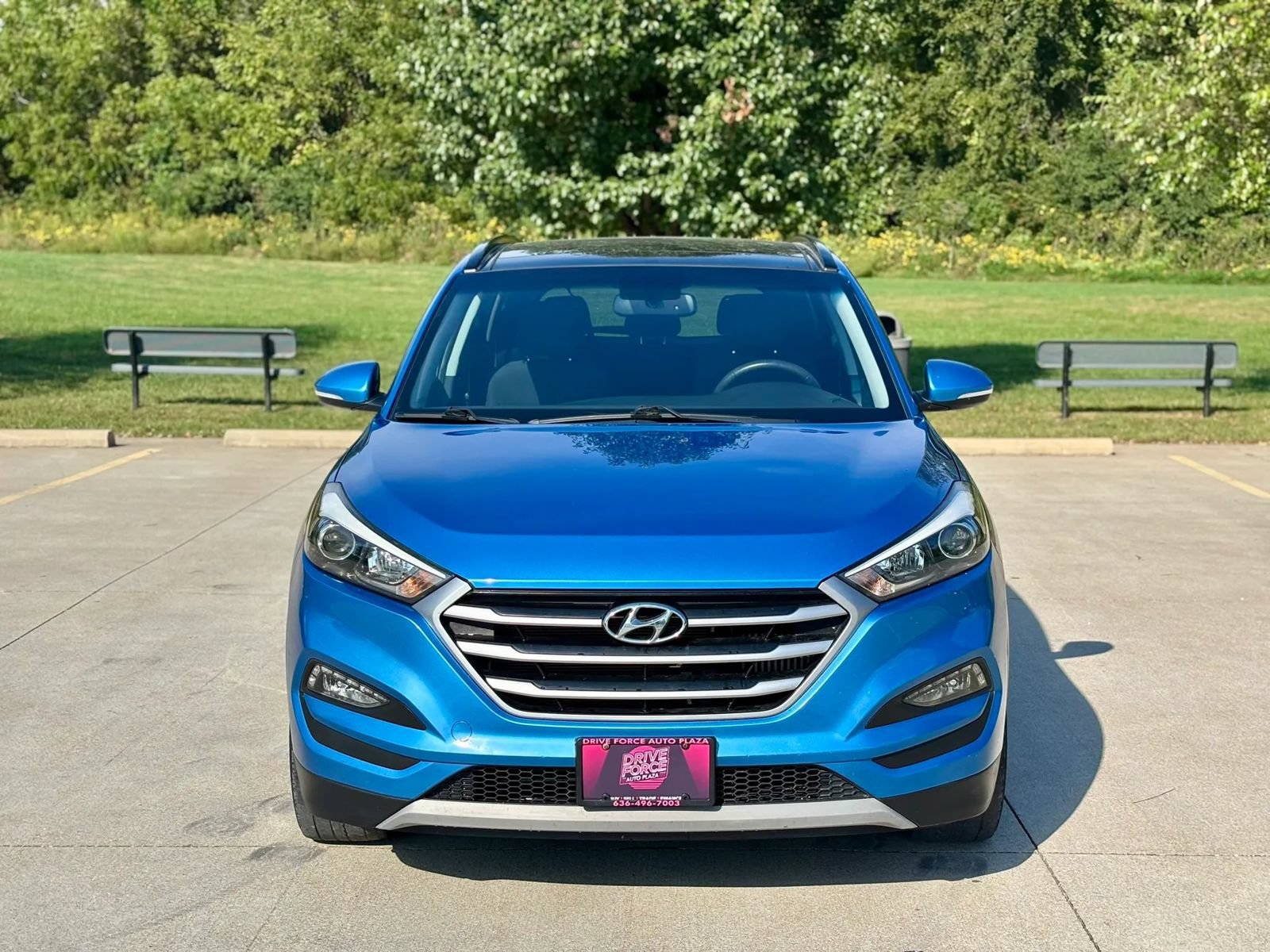Used 2018 Hyundai Tucson Value FWD image 2