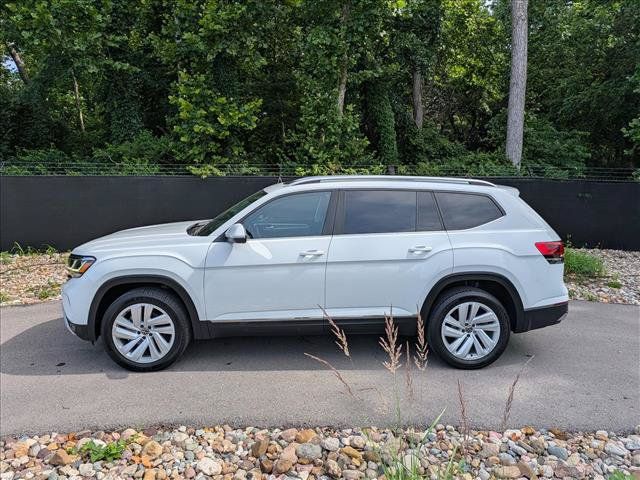 Used 2021 Volkswagen Atlas SEL AWD/4WD image 2