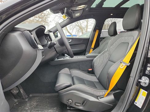 Used 2026 Volvo XC60 T8 Polestar w/ Protection Package Premier image 13