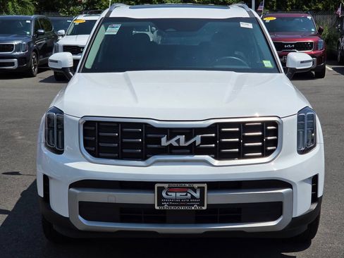 Used 2024 Kia Telluride S w/ S Sunroof Package AWD/4WD image 2