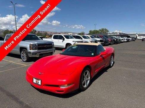 Used 1998 Chevrolet Corvette Convertible w/ Memory Pkg RWD image 3