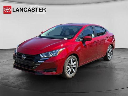 Used 2024 Nissan Versa SV FWD image 3