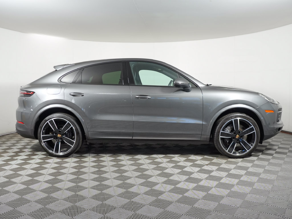 Certified 2023 Porsche Cayenne Coupe AWD/4WD image 8