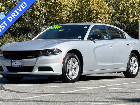 Used 2023 Dodge Charger SXT image 8