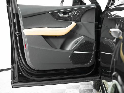 New 2025 Audi Q7 3.0T Premium Plus image 17