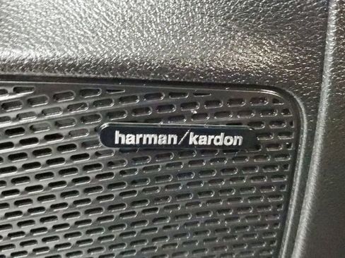 Used 2022 Chrysler Pacifica Pinnacle image 23