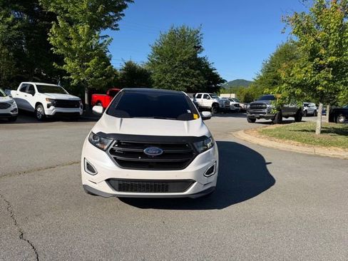 Used 2018 Ford Edge Sport w/ Equipment Group 401A AWD/4WD image 7