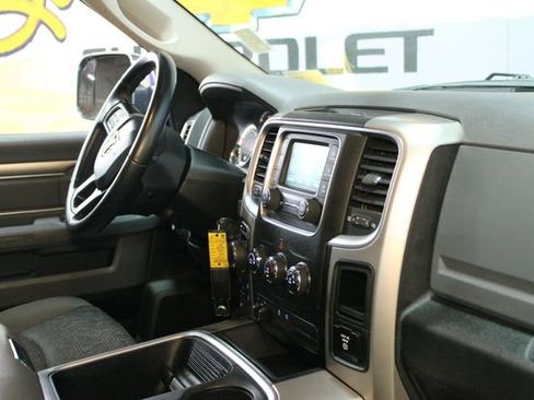 Used 2016 RAM 1500 Big Horn image 10