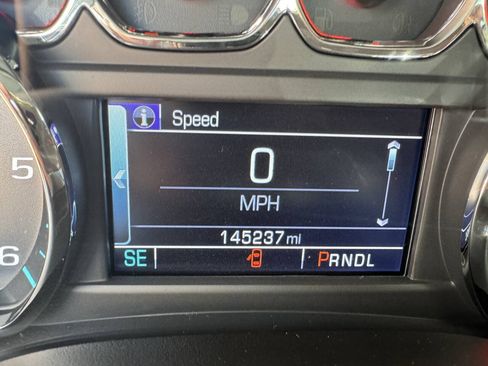 Used 2017 GMC Yukon SLE w/ HD Trailering Package AWD/4WD image 17