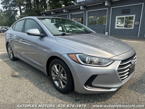 Used 2017 Hyundai Elantra SE FWD image 1