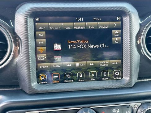 Used 2021 Jeep Wrangler Unlimited Sport image 16