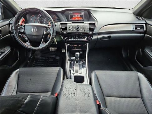 Used 2016 Honda Accord Sport image 14
