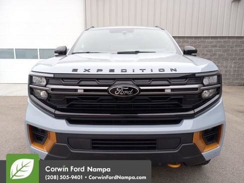 New 2026 Ford Expedition Tremor image 8