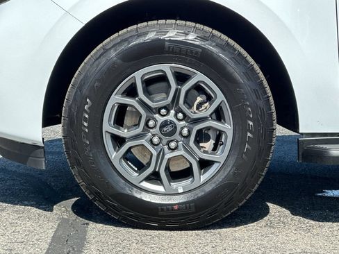 Certified 2025 Ford Expedition Active AWD/4WD image 26