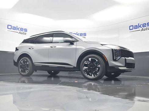 New 2026 Kia Sportage SX FWD image 39