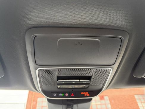 Used 2024 GMC Acadia Denali w/ Super Cruise Package image 26