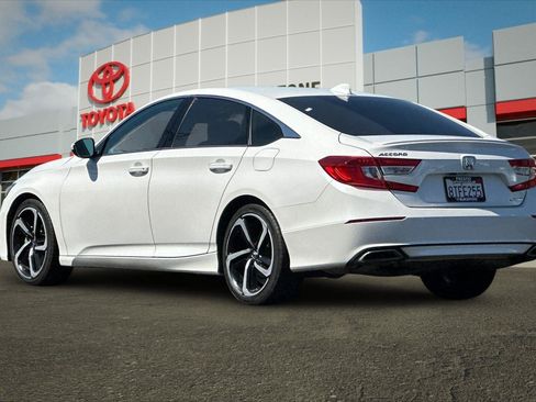 Used 2020 Honda Accord Sport image 5