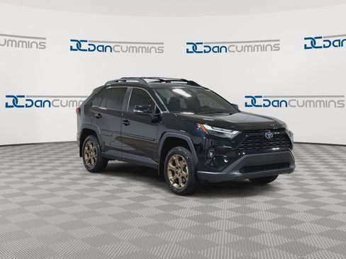 Used 2024 Toyota RAV4 AWD Hybrid image 3