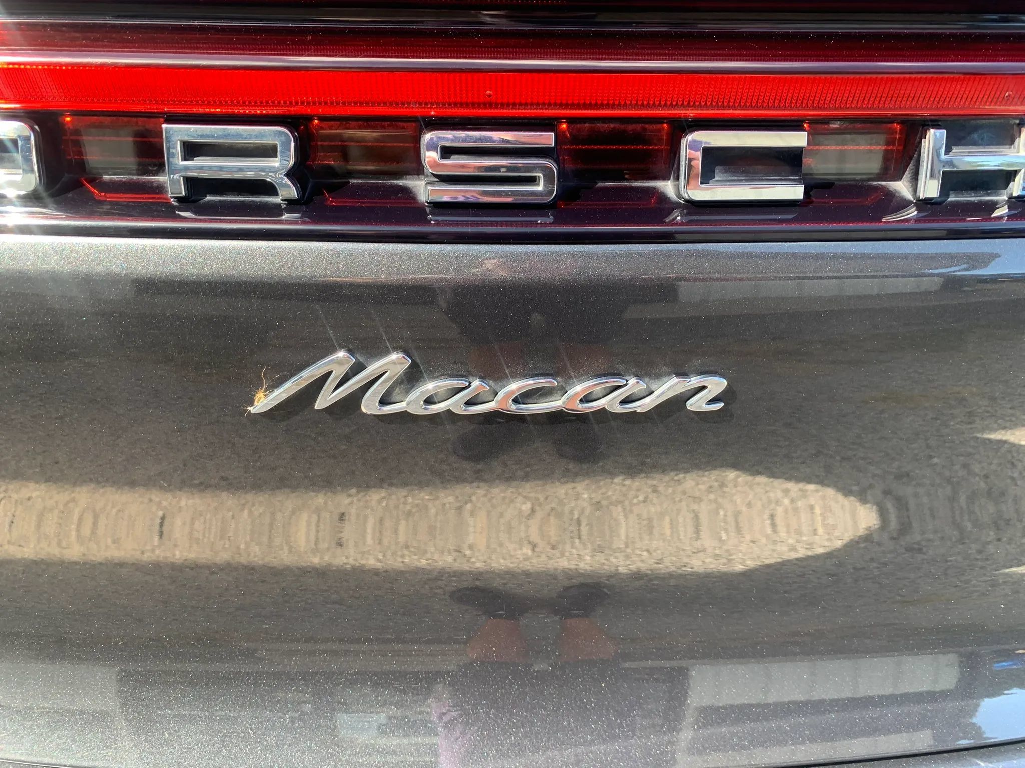 Used 2019 Porsche Macan AWD/4WD image 9