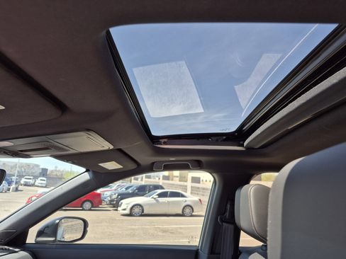 Used 2024 Honda CR-V Sport Touring image 33