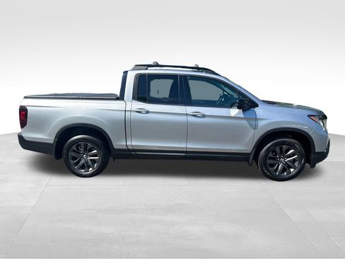 Used 2021 Honda Ridgeline Sport image 7