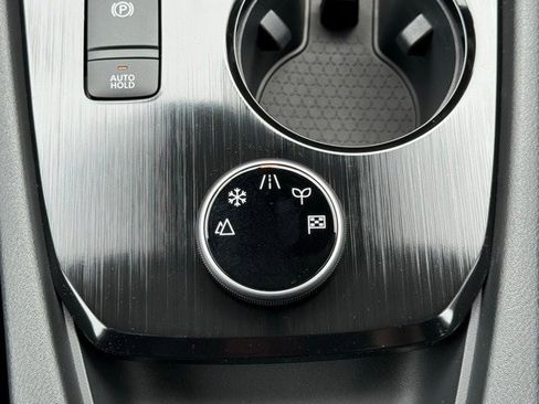 New 2026 Nissan Rogue SV w/ SV Premium Package image 30