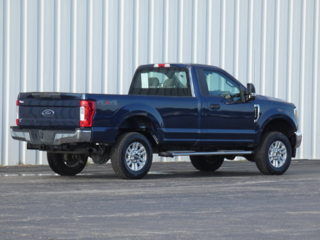 Used 2019 Ford F250 XL w/ STX Appearance Package AWD/4WD image 3