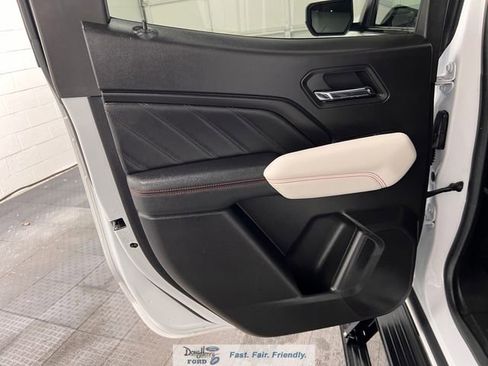 Used 2023 GMC Canyon AT4X AWD/4WD image 29