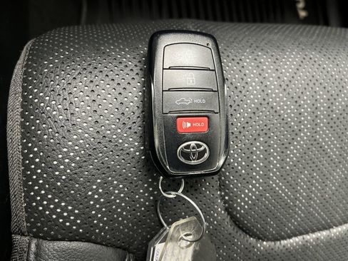 Used 2022 Toyota Tundra SR5 image 24