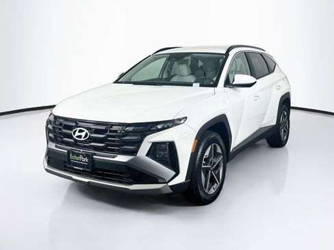 Used 2025 Hyundai Tucson SEL AWD/4WD image 3