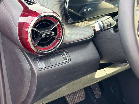 Certified 2025 Chevrolet Equinox RS w/ Safety and Technology Package image 10