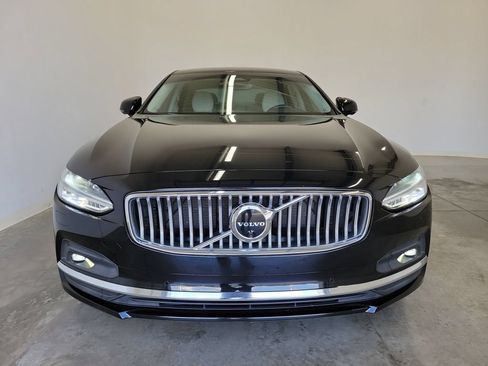 Certified 2023 Volvo S90 B6 Plus AWD/4WD image 2
