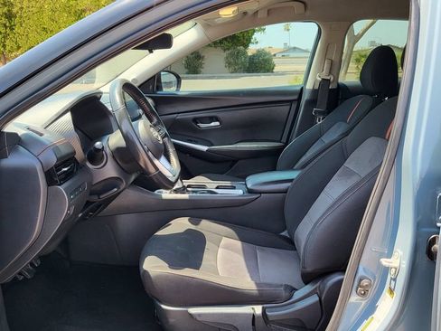 Used 2024 Nissan Sentra SR FWD image 25