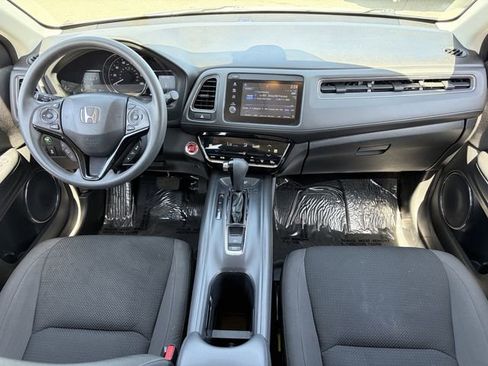 Used 2022 Honda HR-V EX image 16
