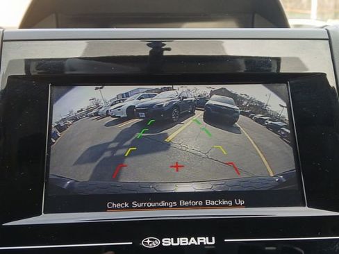 Used 2019 Subaru Crosstrek 2.0i w/ Eyesight System image 14
