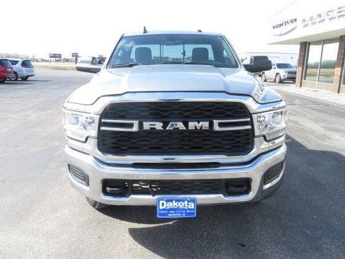 Used 2022 RAM 3500 Tradesman AWD/4WD image 5