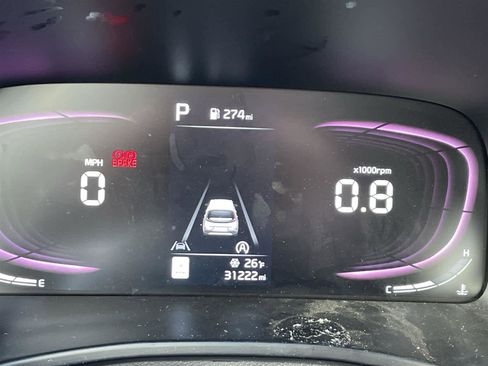 Used 2023 Kia Soul LX image 15