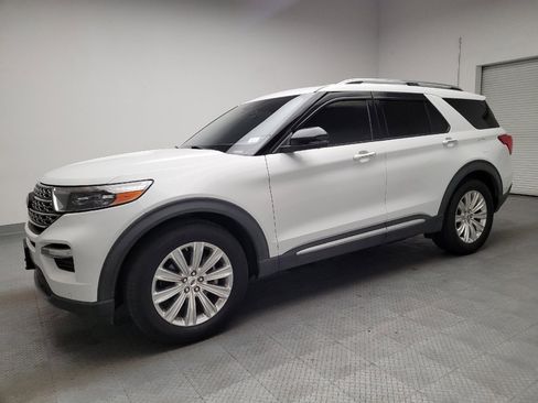 Used 2020 Ford Explorer Limited AWD/4WD image 2