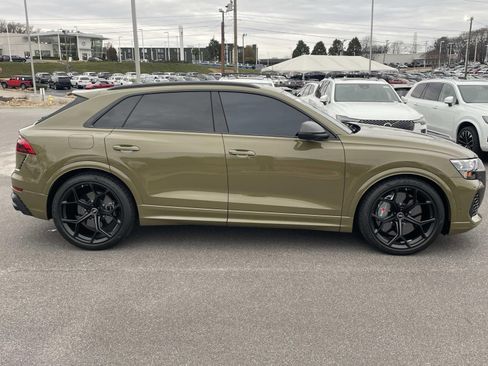 Certified 2025 Audi RS Q8 performance image 8