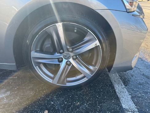 Used 2018 Lexus IS 300 AWD image 34