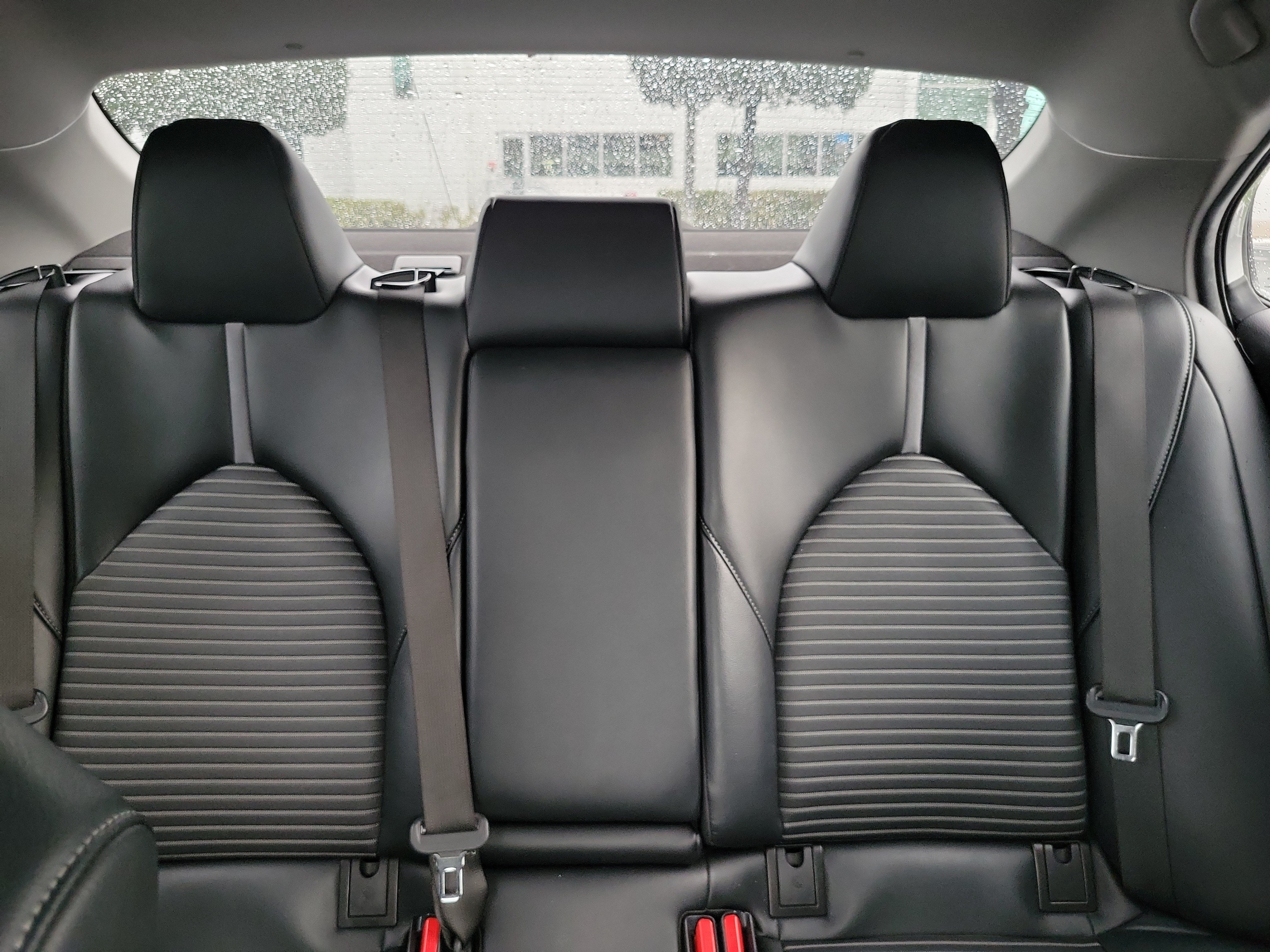 Used 2022 Toyota Camry SE FWD image 21