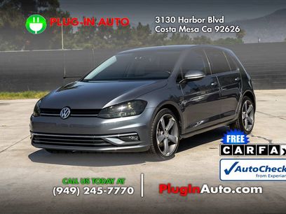 Used 2019 Volkswagen Golf SE