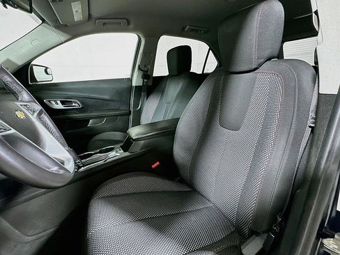 Used 2017 Chevrolet Equinox LT w/ Convenience Package FWD image 10