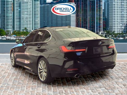 Used 2024 BMW 330i Sedan image 2