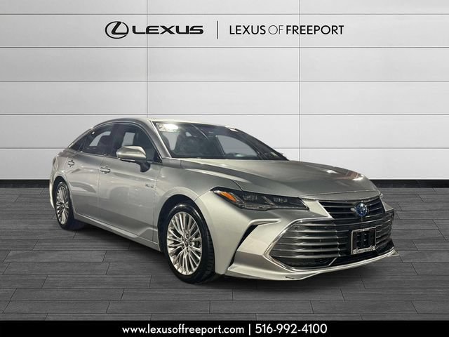 Used 2020 Toyota Avalon Limited w/ Advanced Safety Package FWD image 1