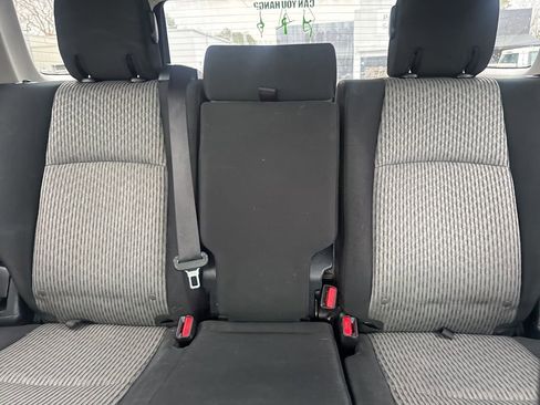 Used 2016 Toyota 4Runner SR5 image 12